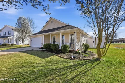 2139 Eleuthera Way Elizabeth City NC 27909