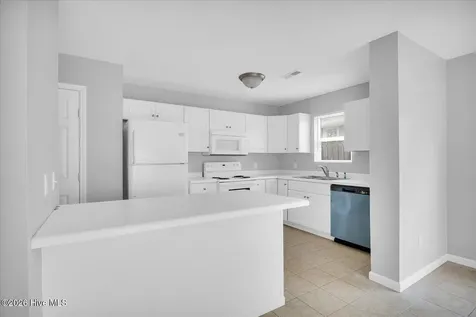 4946 Wrightsville Avenue Wilmington NC 28403