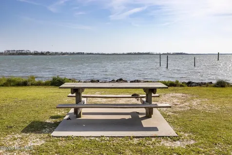 7 Browns Island East Part Terrace Harkers Island NC 28531