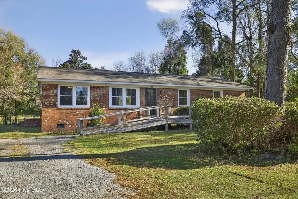 130 Mohican Trail Wilmington NC 28409