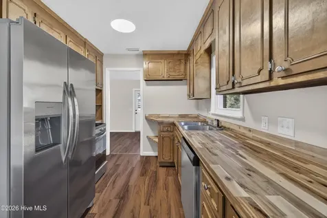 130 Mohican Trail Wilmington NC 28409