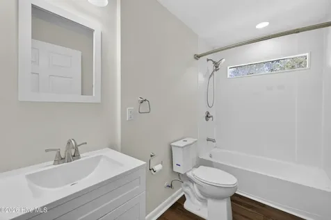 130 Mohican Trail Wilmington NC 28409