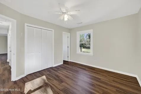 130 Mohican Trail Wilmington NC 28409