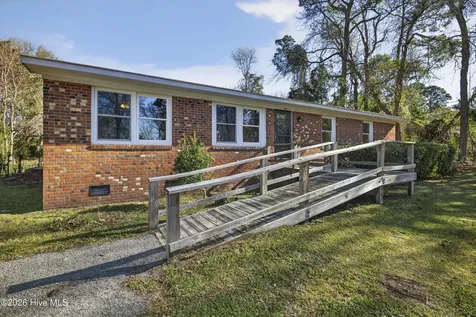 130 Mohican Trail Wilmington NC 28409