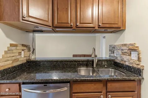713 Clearwater Court Wilmington NC 28405