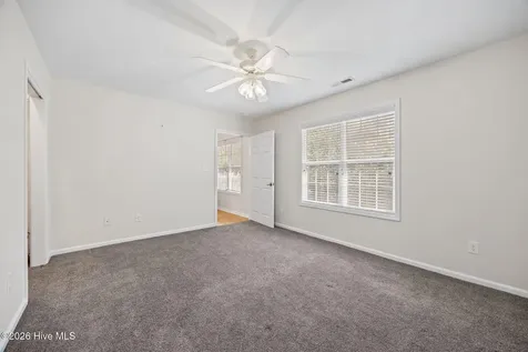 404 Jasmine N Swansboro NC 28584