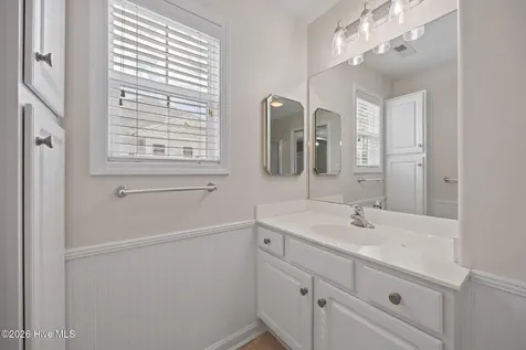 404 Jasmine N Swansboro NC 28584