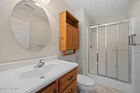 404 Jasmine N Swansboro NC 28584