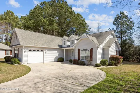 404 Jasmine N Swansboro NC 28584