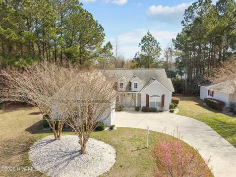 404 Jasmine N Swansboro NC 28584