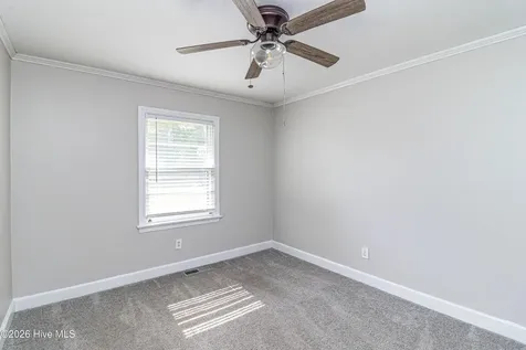 620 S Caswell Street La Grange NC 28551