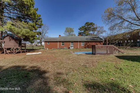 620 S Caswell Street La Grange NC 28551