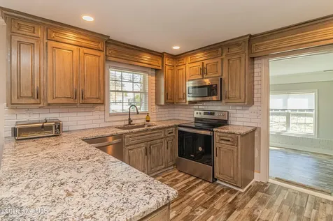 620 S Caswell Street La Grange NC 28551
