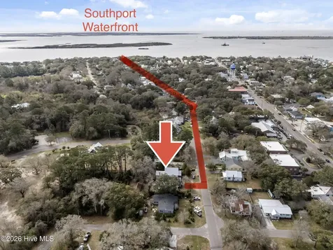 614 N Atlantic Avenue Southport NC 28461