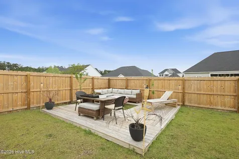 1039 Mackerel Manor New Bern NC 28562