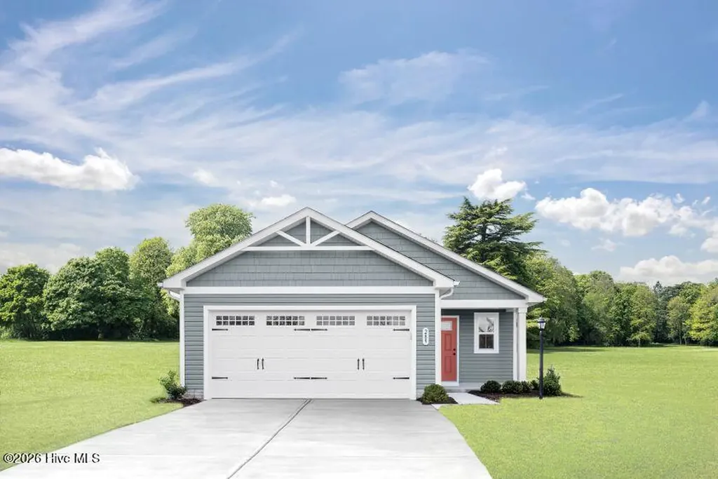 8086 Sterling Oaks Drive NW Ash NC 28420