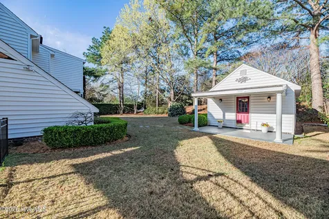 3404 Wyneston Road Greenville NC 27858