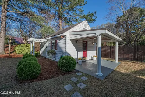 3404 Wyneston Road Greenville NC 27858