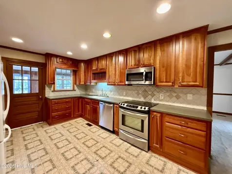 5941 Long Ridge Road Plymouth NC 27962