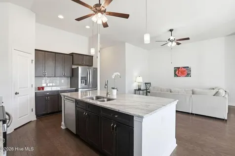 3095 Crescent Lake Drive Calabash NC 28467