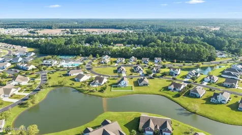 3095 Crescent Lake Drive Calabash NC 28467