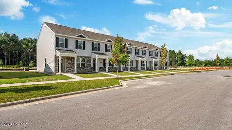 2035 Clock Road New Bern NC 28562