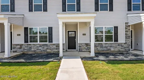 2033 Clock Road New Bern NC 28562