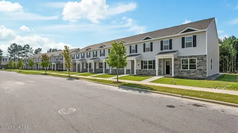 2027 Clock Road New Bern NC 28562