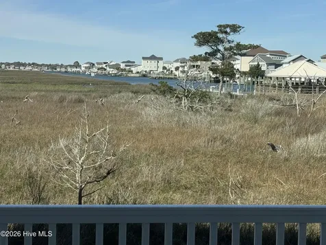 602 W Fort Macon Road Atlantic Beach NC 28512