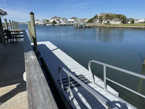602 W Fort Macon Road Atlantic Beach NC 28512
