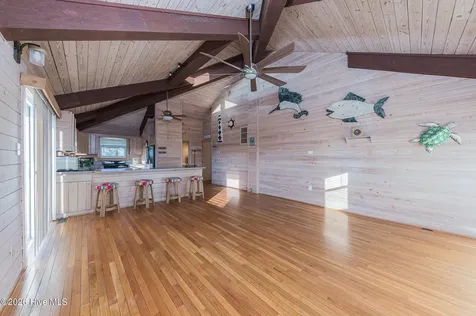 103 Salt Spray Court Emerald Isle NC 28594