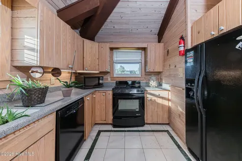 103 Salt Spray Court Emerald Isle NC 28594