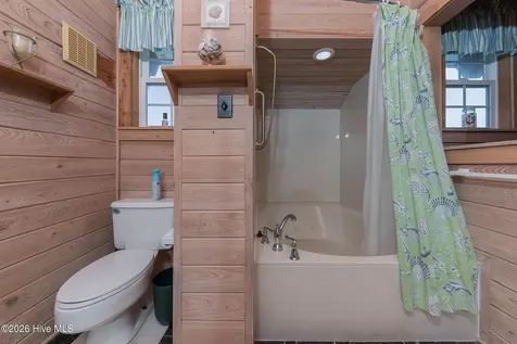 103 Salt Spray Court Emerald Isle NC 28594