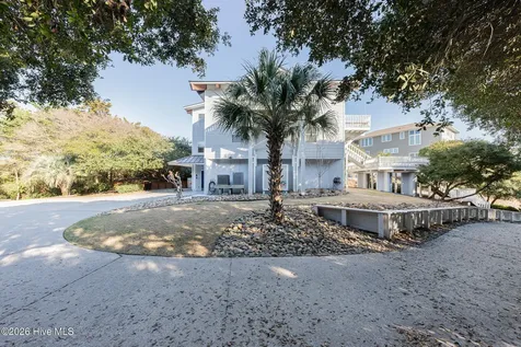 103 Salt Spray Court Emerald Isle NC 28594