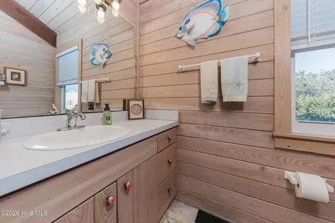 103 Salt Spray Court Emerald Isle NC 28594