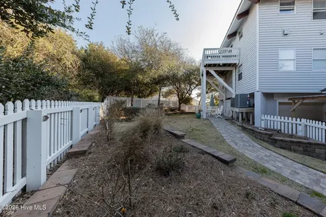103 Salt Spray Court Emerald Isle NC 28594