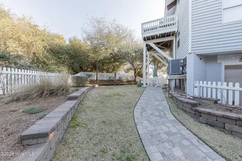103 Salt Spray Court Emerald Isle NC 28594
