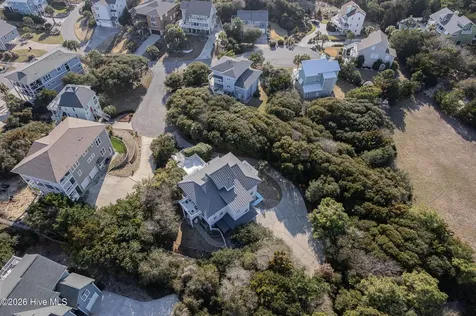 103 Salt Spray Court Emerald Isle NC 28594