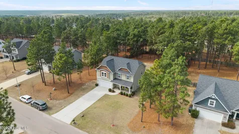 4040 Irwin Drive Aberdeen NC 28315