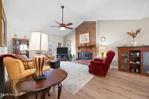 1862 Quail Ridge Road Greenville NC 27858