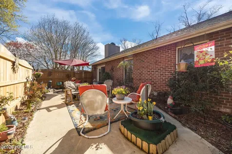 1862 Quail Ridge Road Greenville NC 27858