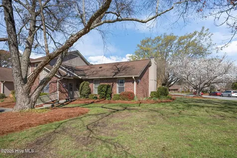 1862 Quail Ridge Road Greenville NC 27858