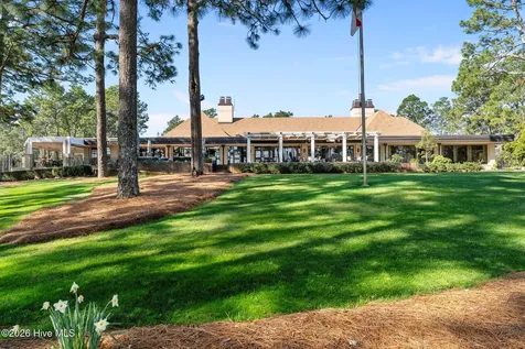 825 Lake Dornoch Drive Pinehurst NC 28374