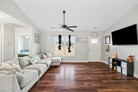 505 Cherry Blossom Lane Richlands NC 28574