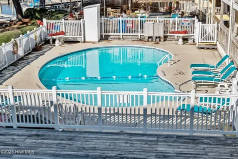 305 South Avenue Oriental NC 28571