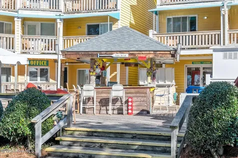305 South Avenue Oriental NC 28571