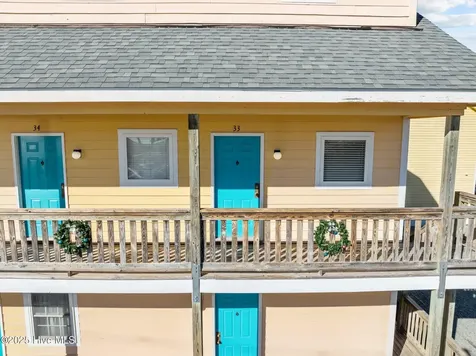 305 South Avenue Oriental NC 28571