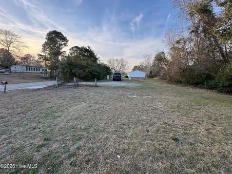 113 Moores Landing Road Hampstead NC 28443