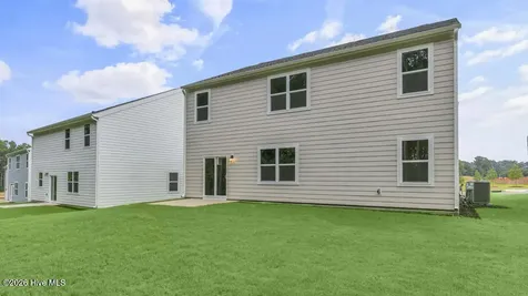 1504 Stone Wood Drive Winterville NC 28590