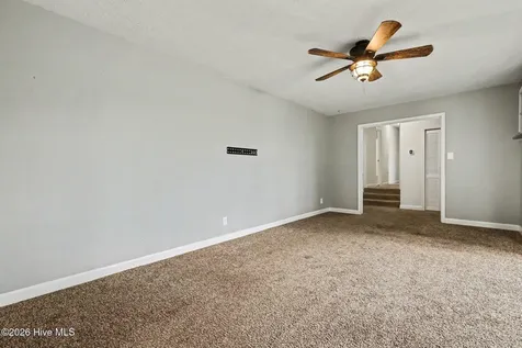 875 Wynn Road Clinton NC 28328